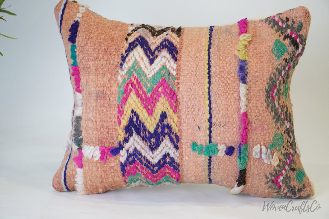 Unique Kilim pillow, Moroccan Pillow, Boujaad Pillow, Bohemian Pillow, decorative Pillow - Handcrafted from Moroccan wool rug