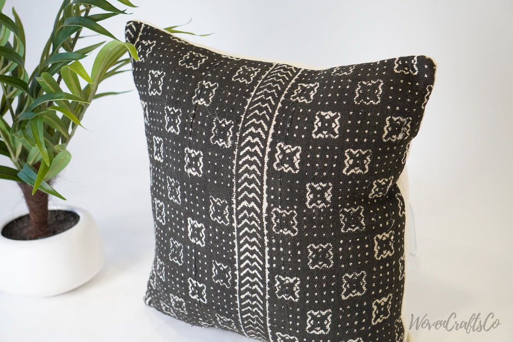 Gorgeous mud cloth Pillow 18"X18", African Decorative pillow