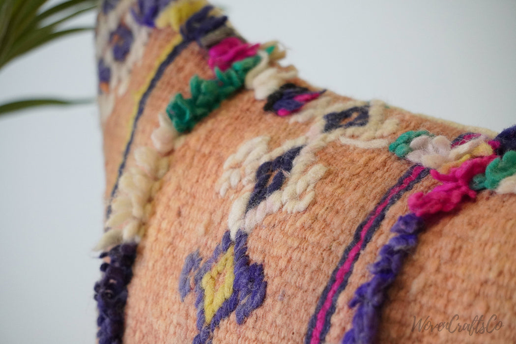 Nomadic Moroccan pillow, Moroccan Pillow, Boujaad Pillow, Bohemian Pillow, decorative Pillow - Handcrafted from Moroccan wool rug