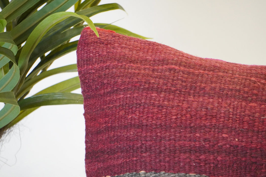 Excellent  kilim Pillow, Bohemian Pillow, decorative Pillow - Handcrafted from vintage Moroccan wool rug