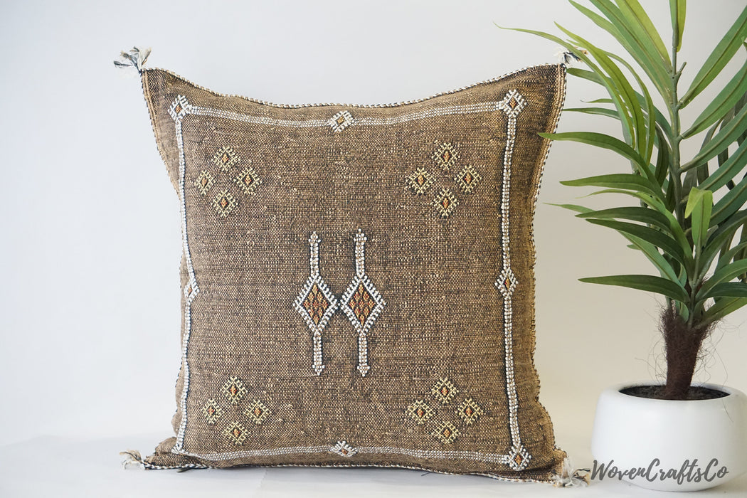 Moroccan decorative Pillow Cover 20x20 - Brown